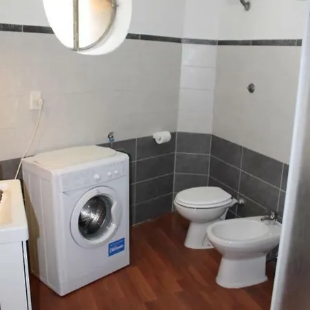 Casa Epiro 아파트