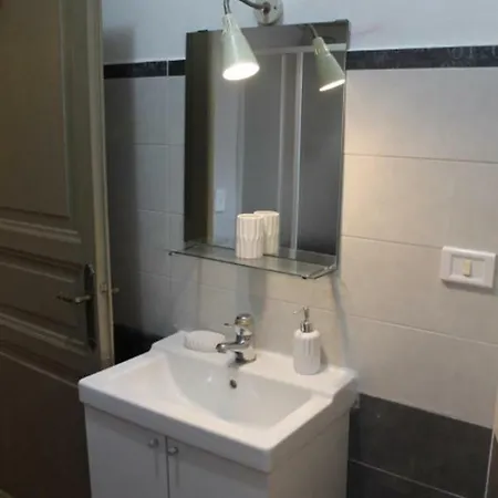 Appartamento Casa Epiro Roma